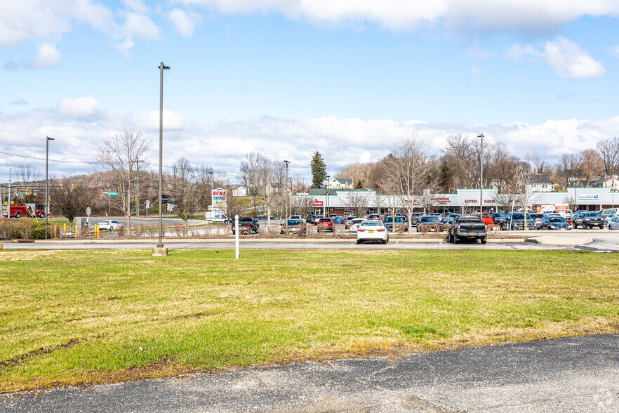 More Photos Of 445 Route 23, Sussex Unknown For Lease