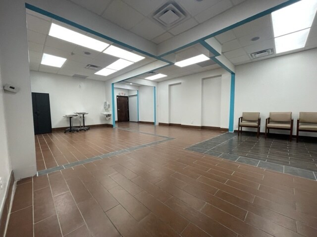 More Photos Of 2012-2040 Monroe St, Dearborn Medical For Lease