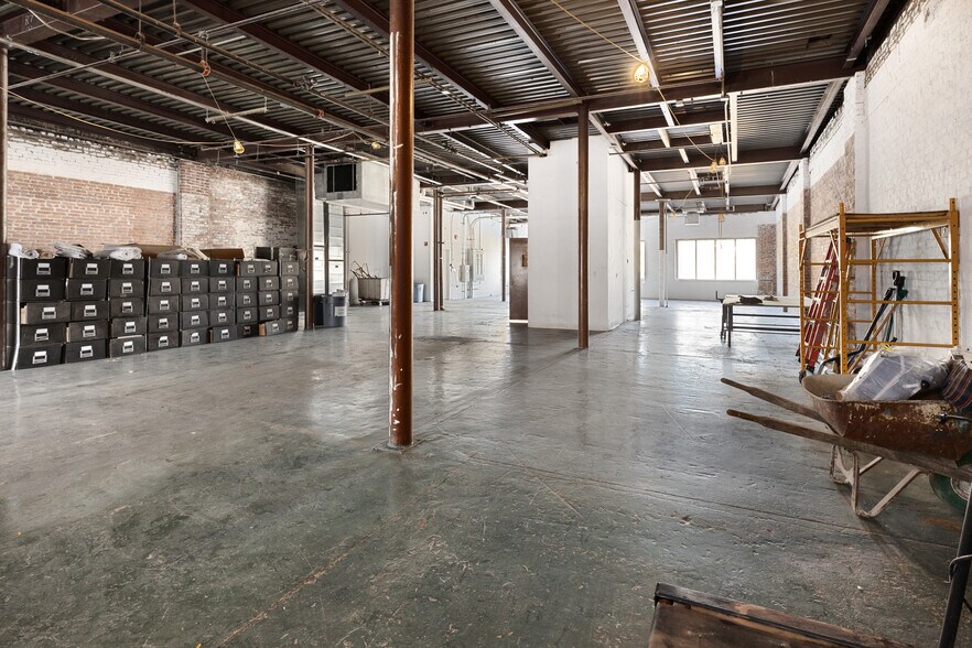 More Photos Of 91 Lake Ave, Tuckahoe Office For Sale