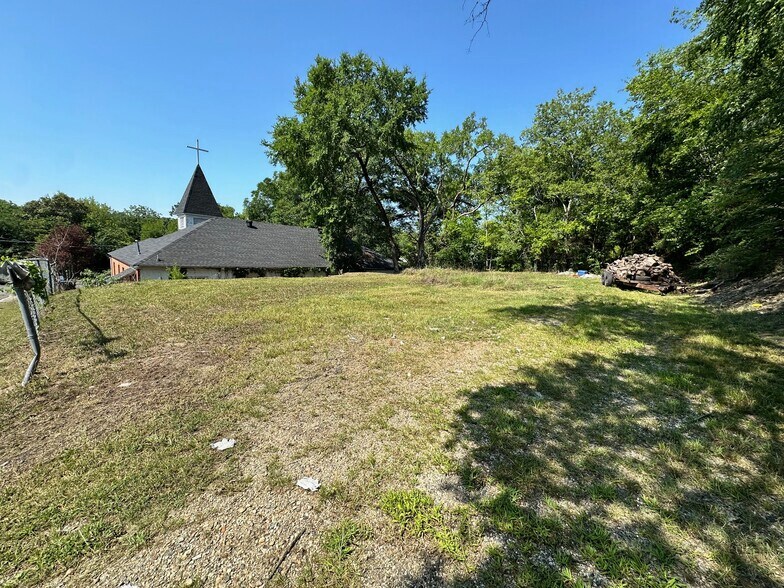 More Photos Of 1107 Spring St, Hot Springs Flex For Sale