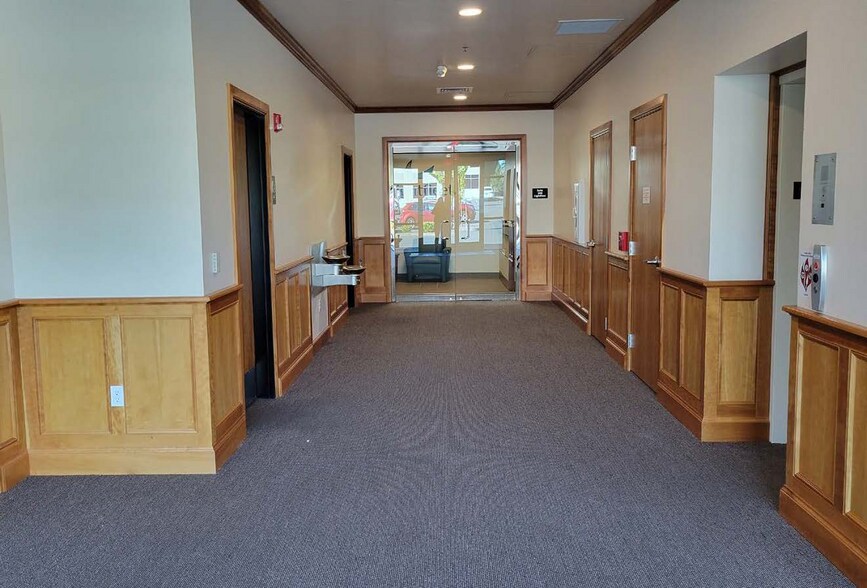 More Photos Of 4800 NW Camas Meadows Dr, Camas Office For Lease