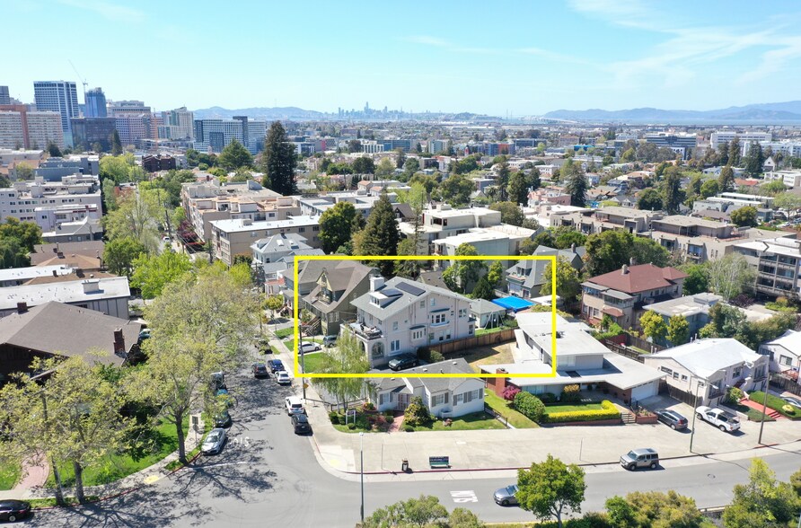 More Photos Of 435 Vernon St, Oakland Specialty For Sale