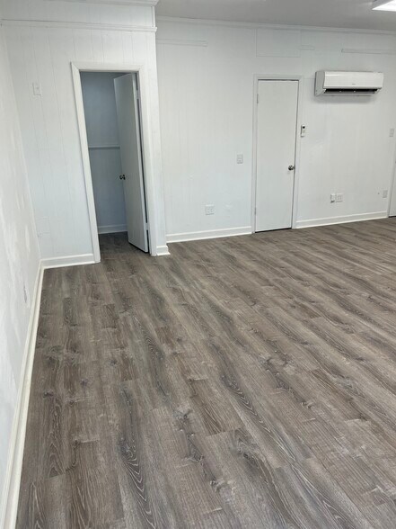 More Photos Of 1806 Hayward Ave, Chesapeake Loft Creative Space For Sale