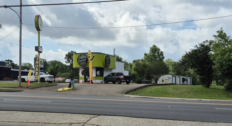 Primary Photo Of ,  Unknown For Sale