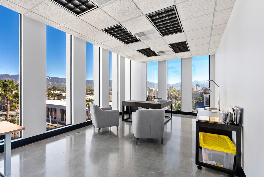 More Photos Of 330 N D St, San Bernardino Medical For Lease