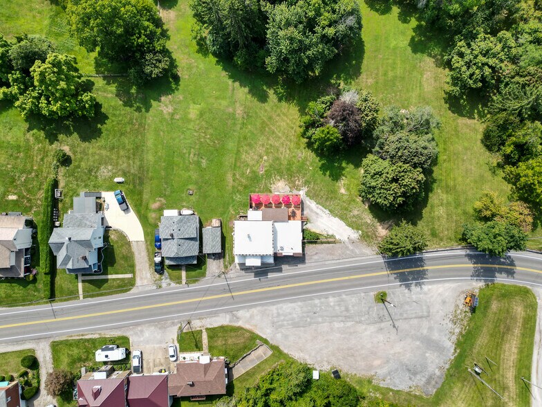 More Photos Of 125 Main St, Hickory Restaurant For Sale