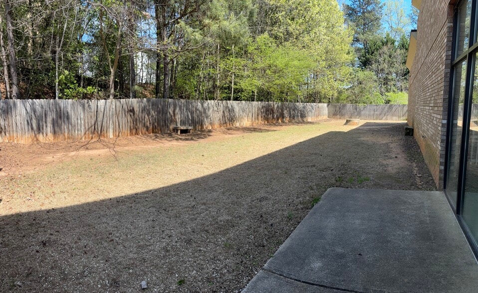 More Photos Of 1675 Peachtree Pky, Cumming Unknown For Lease