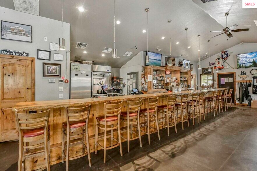 More Photos Of 213 E 4th Ave, Clark Fork Restaurant For Sale