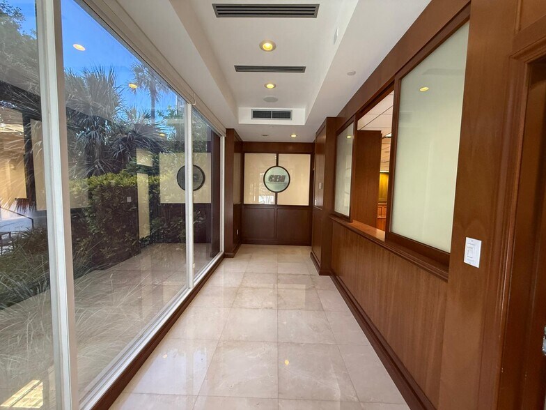 More Photos Of 151 SE 15th Rd, Miami Loft Creative Space For Sale