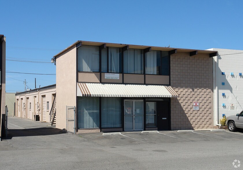Primary Photo Of 1165 Commercial Ave, Oxnard Manufacturing For Lease