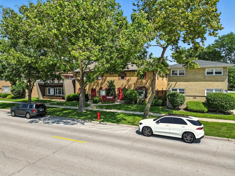 More Photos Of 32-34 W Burlington Ave, Westmont Office For Sale