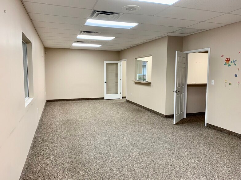 More Photos Of 6532-6536 Gunn Hwy, Tampa Medical For Lease