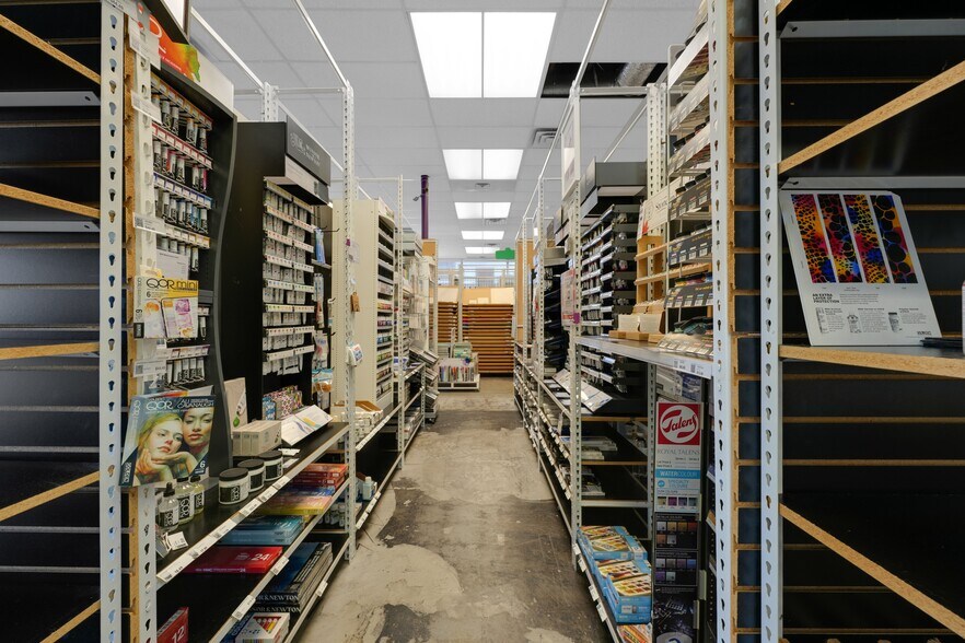 More Photos Of 953 Brunette Ave, Coquitlam General Retail For Sale