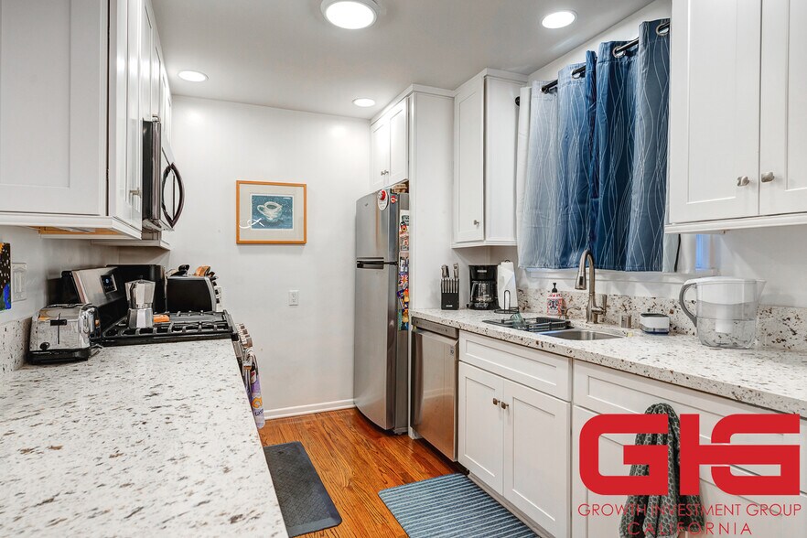 More Photos Of 1513 Huntington Dr, South Pasadena Apartments For Sale