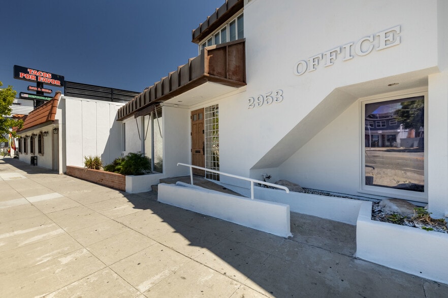 More Photos Of 2951-2953 Lincoln Blvd, Santa Monica Loft Creative Space For Sale