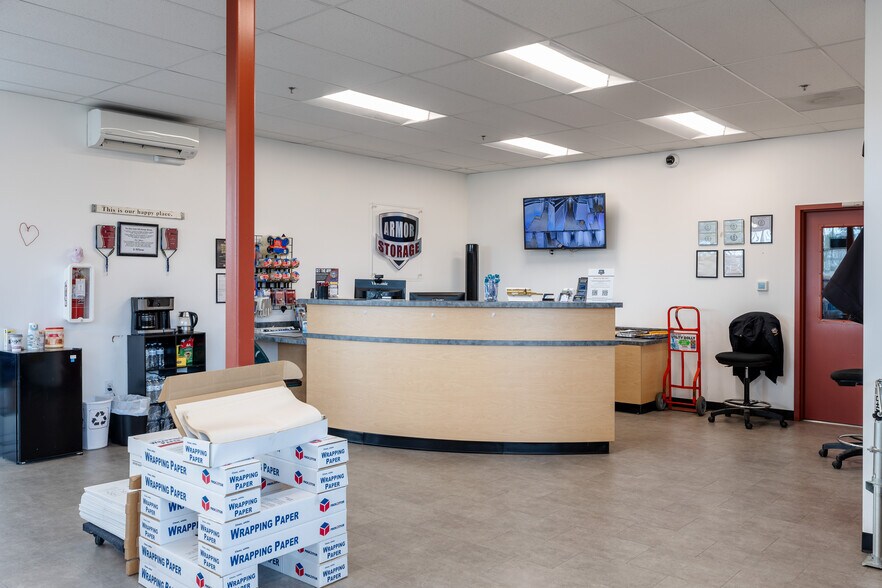 More Photos Of 260 N Lees Creek Rd, Port Angeles Self Storage For Sale