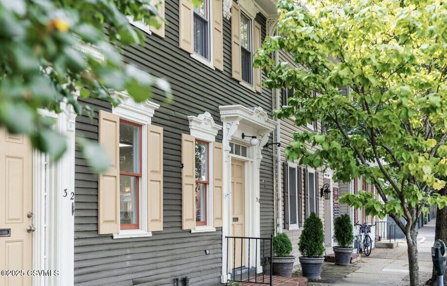 More Photos Of 30-32 N 2nd St, Lewisburg Storefront Retail Residential For Lease