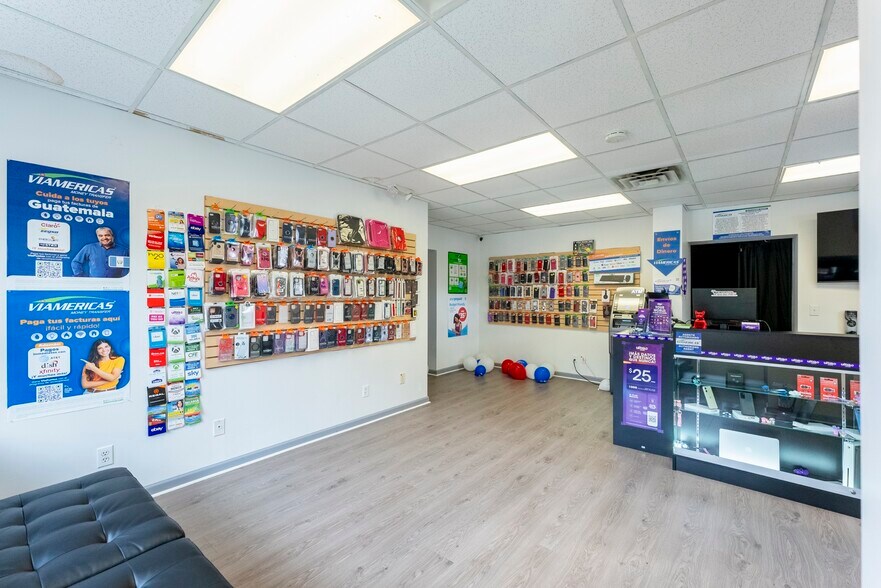 More Photos Of 447 Broadway, Ulster Park Office For Sale