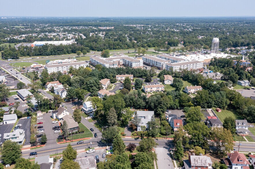 More Photos Of 74 E Main St, Marlton Medical For Lease