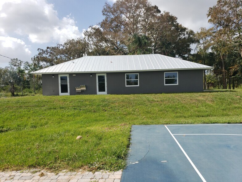 More Photos Of 801 154th Ave, Vero Beach Schools For Sale