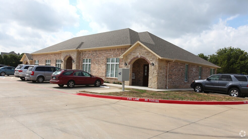 Primary Photo Of 7141-7151 Colleyville Blvd, Colleyville Medical For Sale