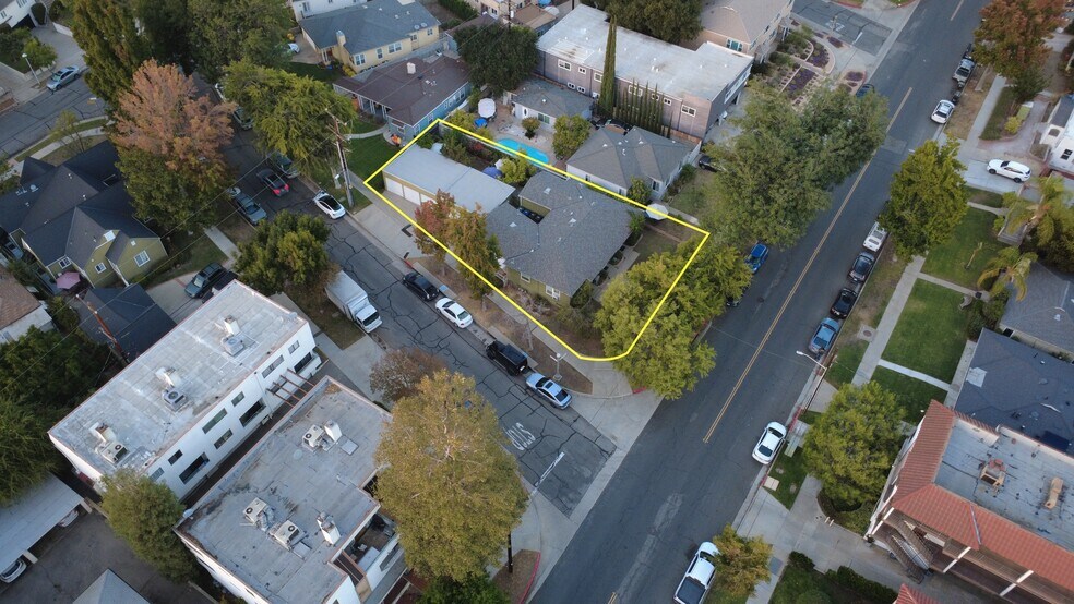 More Photos Of 1717 E Chevy Chase Dr, Glendale Multifamily For Sale