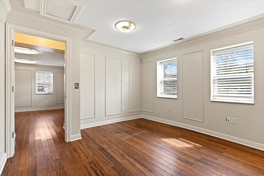 More Photos Of 2639 Lincoln Ave, Ogden Storefront Retail Office For Sale