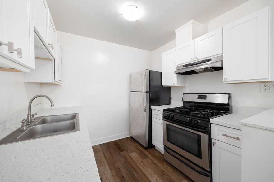 More Photos Of 4280-4284 Schoolridge Ln, La Mesa Apartments For Sale