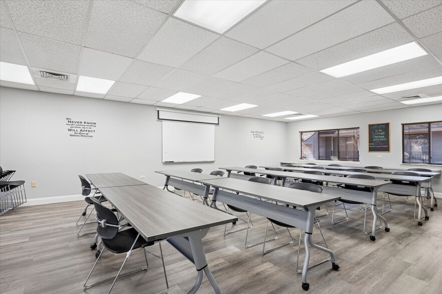 More Photos Of 8751 E Hampden Ave, Denver Office For Sale