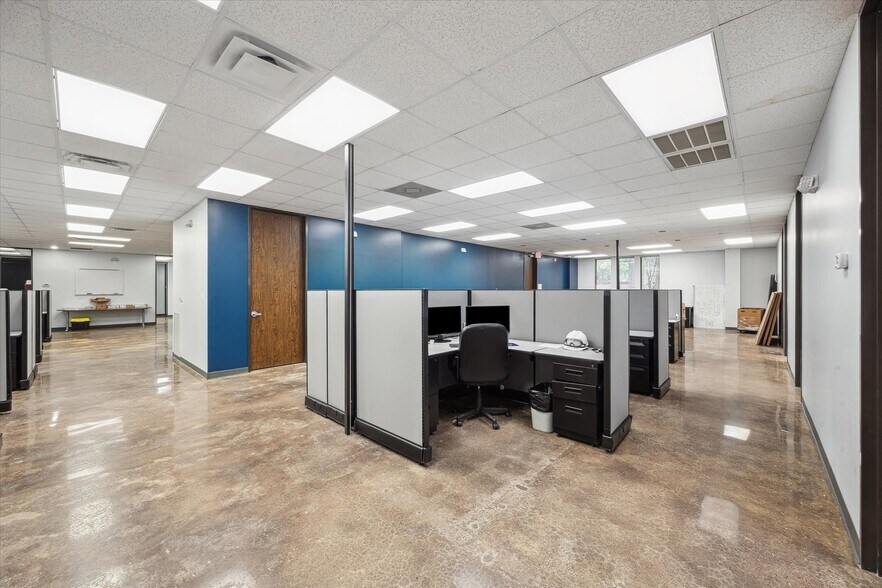 More Photos Of 718 FM 1959 Rd, Houston Medical For Sale
