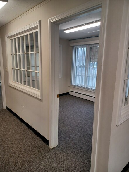 More Photos Of 1425 Abbott Rd, Buffalo Storefront Retail Office For Lease