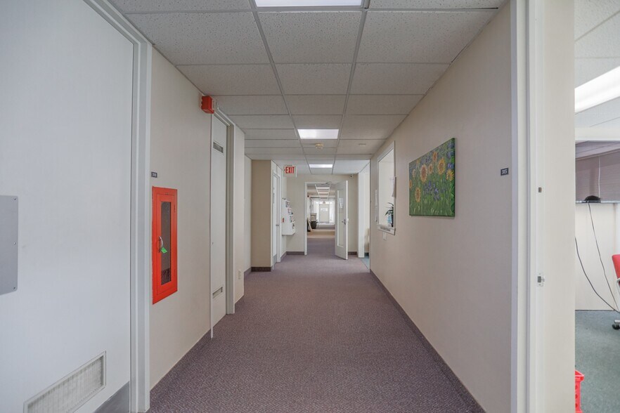 More Photos Of 2801 N 7th St, Wausau Medical For Sale