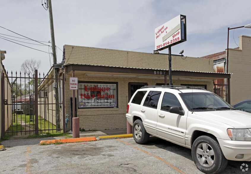 More Photos Of , Houston Unknown For Sale