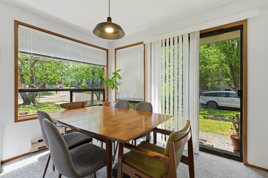 More Photos Of 1700 64th St NW, Seattle Apartments For Sale