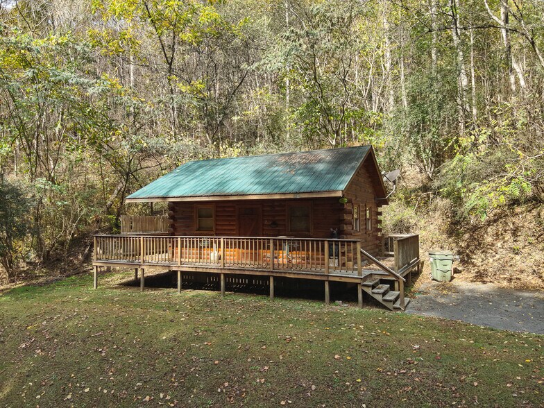 More Photos Of , Tellico Plains Unknown For Sale