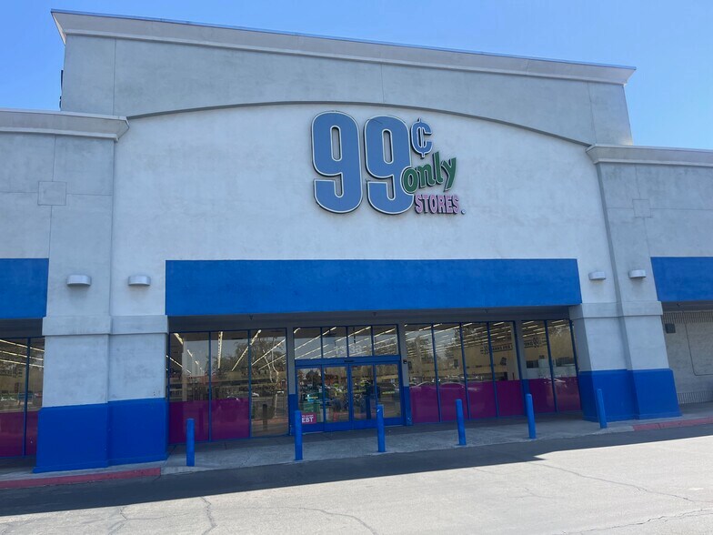 More Photos Of 1311-1333 Country Club Dr, Madera General Retail For Lease