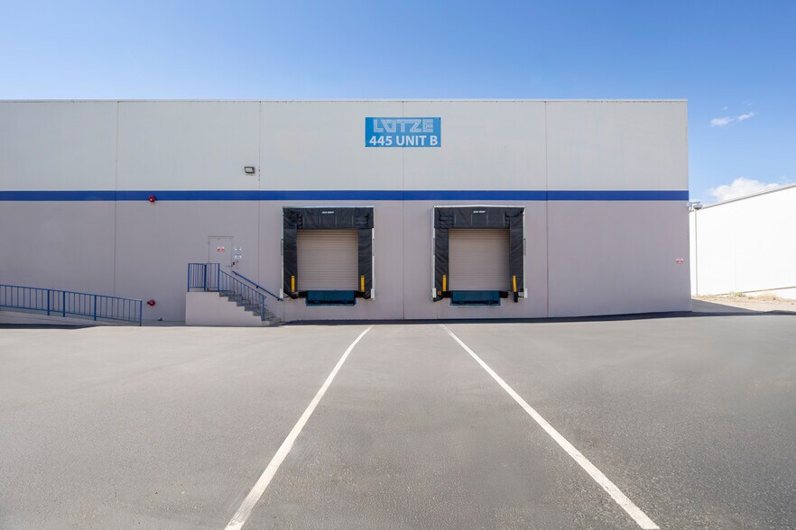 More Photos Of 445 Coney Island Dr, Sparks Warehouse For Lease
