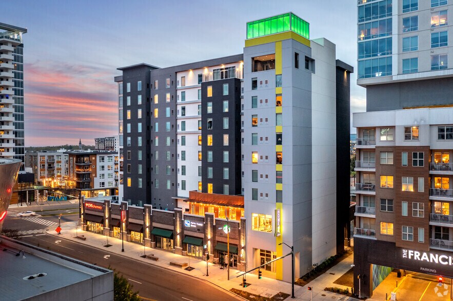 More Photos Of 610 S Caldwell St, Charlotte Hotel For Lease