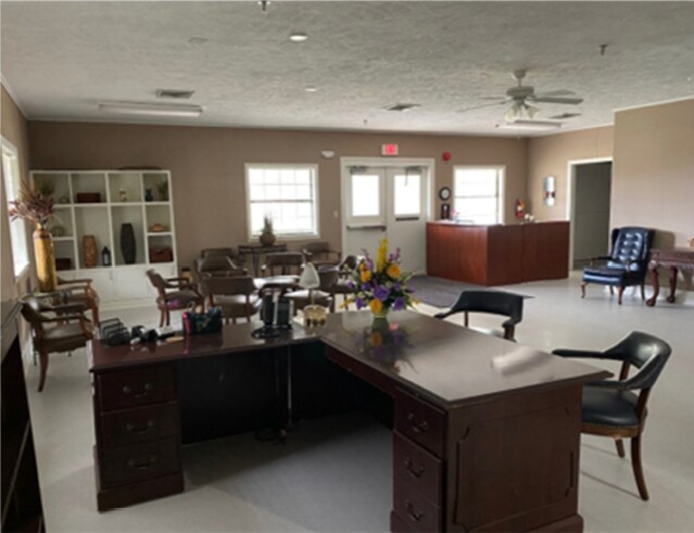 More Photos Of 195 James Carlow Dr, New Boston Office For Sale