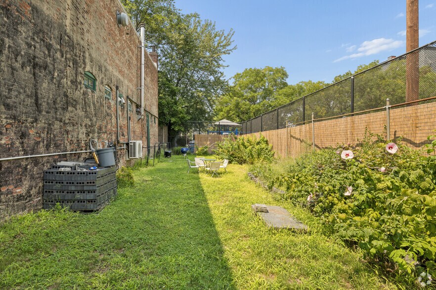 More Photos Of 279-281 Pine St, Jersey City Unknown For Sale