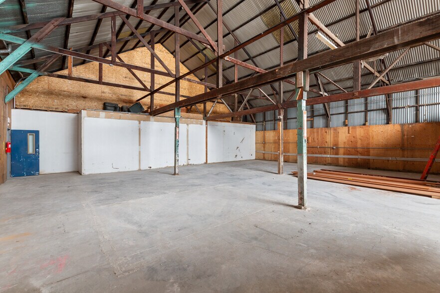 More Photos Of 2534 Magnolia St, Oakland Manufacturing For Sale