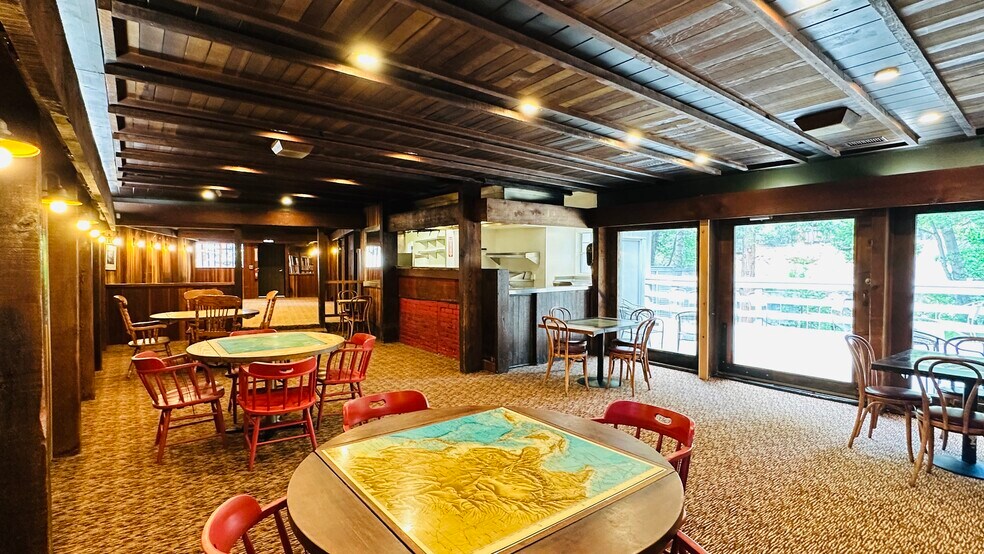 More Photos Of 54905 N Circle Dr, Idyllwild-Pine Cove Restaurant For Sale