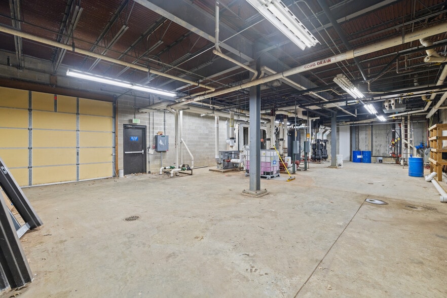 More Photos Of 4411 Washington Ave, Evansville Medical For Lease