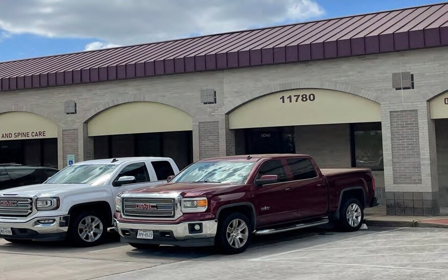 More Photos Of 11700-11900 FM 1960 Rd W, Houston Medical For Lease