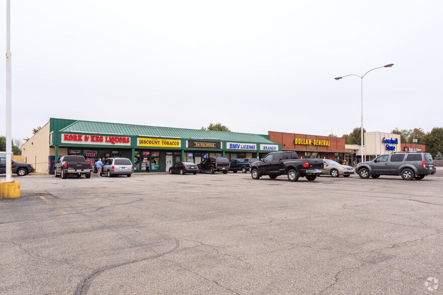 More Photos Of 1921-1957 E Wabash St, Frankfort Unknown For Lease
