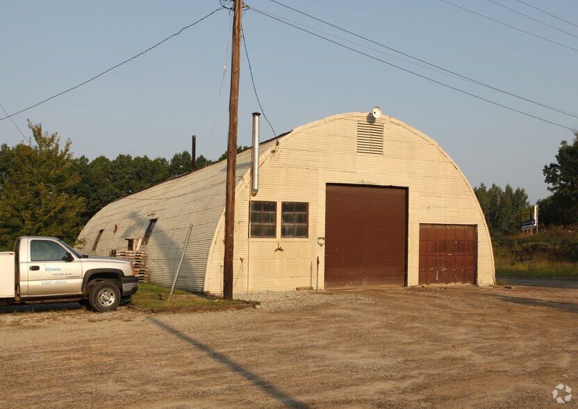 More Photos Of 2840 Shirley Dr, Jackson Office For Sale