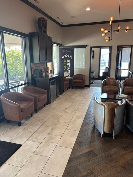 More Photos Of 2306 IFCU way, Lafayette Auto Dealership For Sale