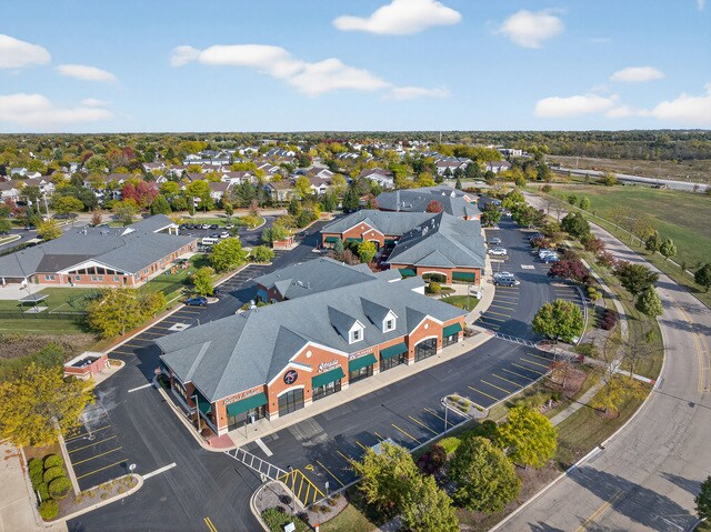 More Photos Of 1540 Carlemont Dr, Crystal Lake Freestanding For Sale