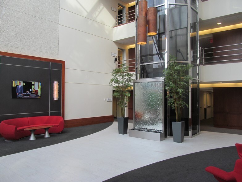 More Photos Of 19 Old Kings Hwy S, Darien Office For Lease