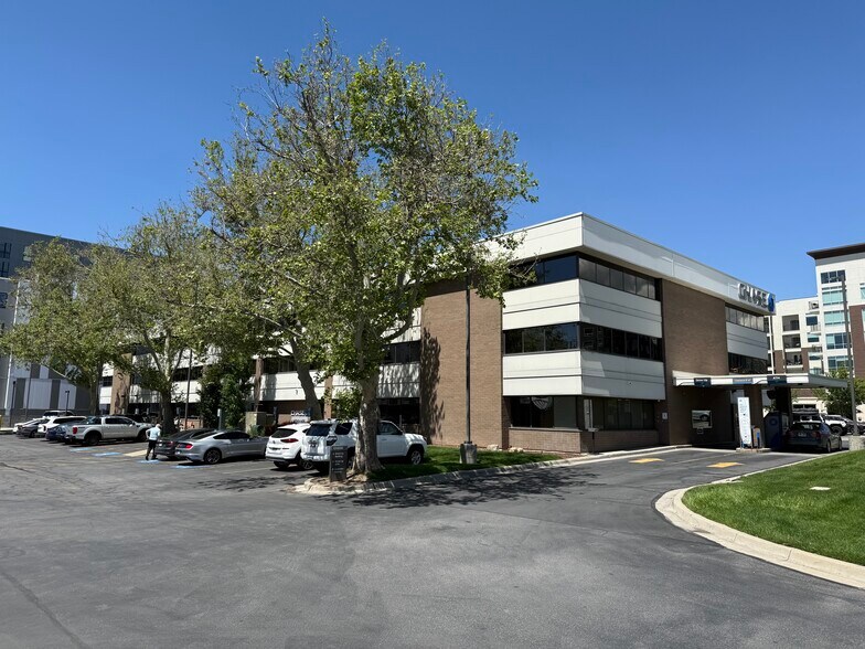 Primary Photo Of 376 E 400 S, Salt Lake City Office For Lease